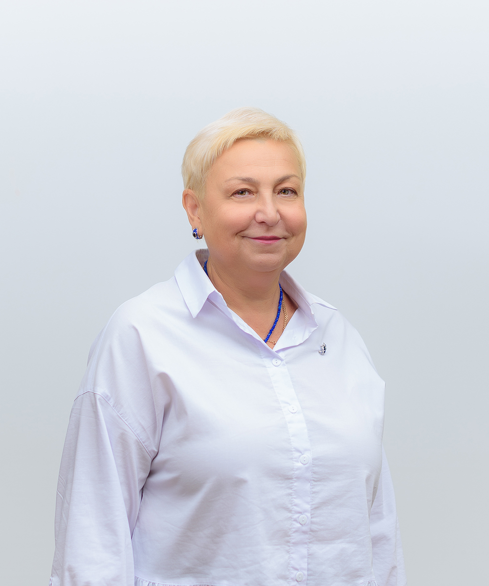 Чуланова Елена Романовна.